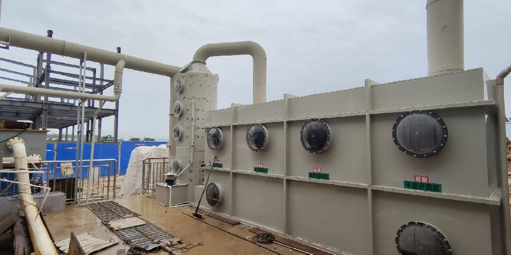 廣西貴港污水處理廠(chǎng)—生物除臭濾池+噴···